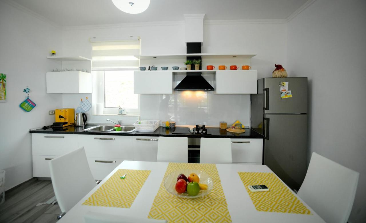 Vila Rina At Aquamarine Residence Vlorë Εξωτερικό φωτογραφία