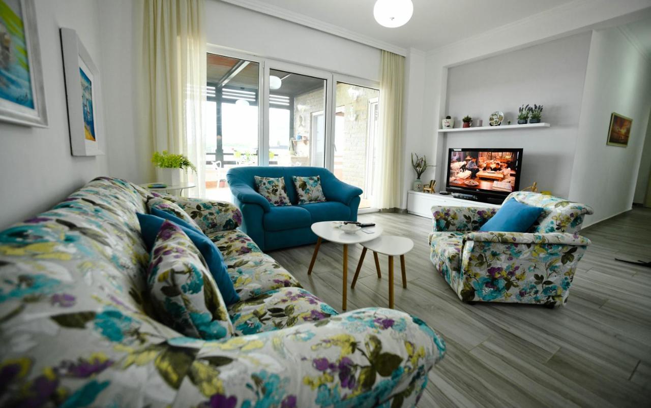 Vila Rina At Aquamarine Residence Vlorë Εξωτερικό φωτογραφία