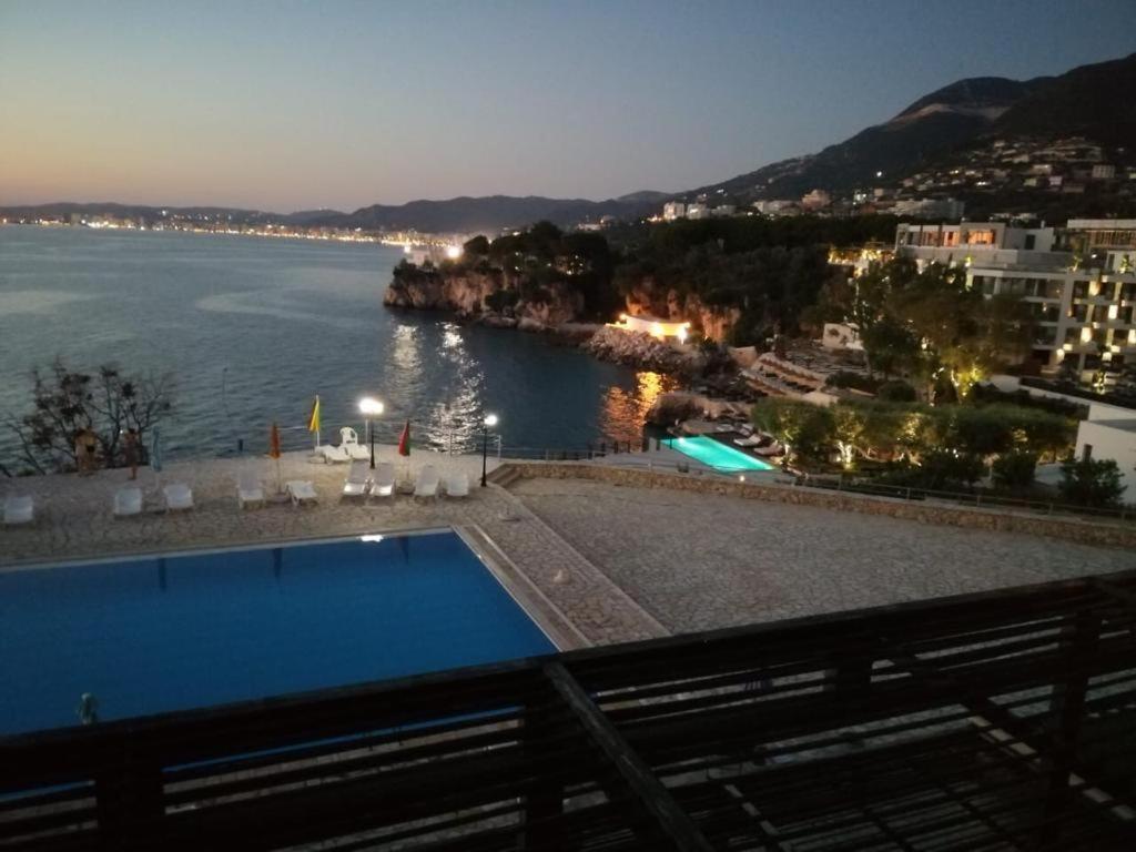 Vila Rina At Aquamarine Residence Vlorë Εξωτερικό φωτογραφία