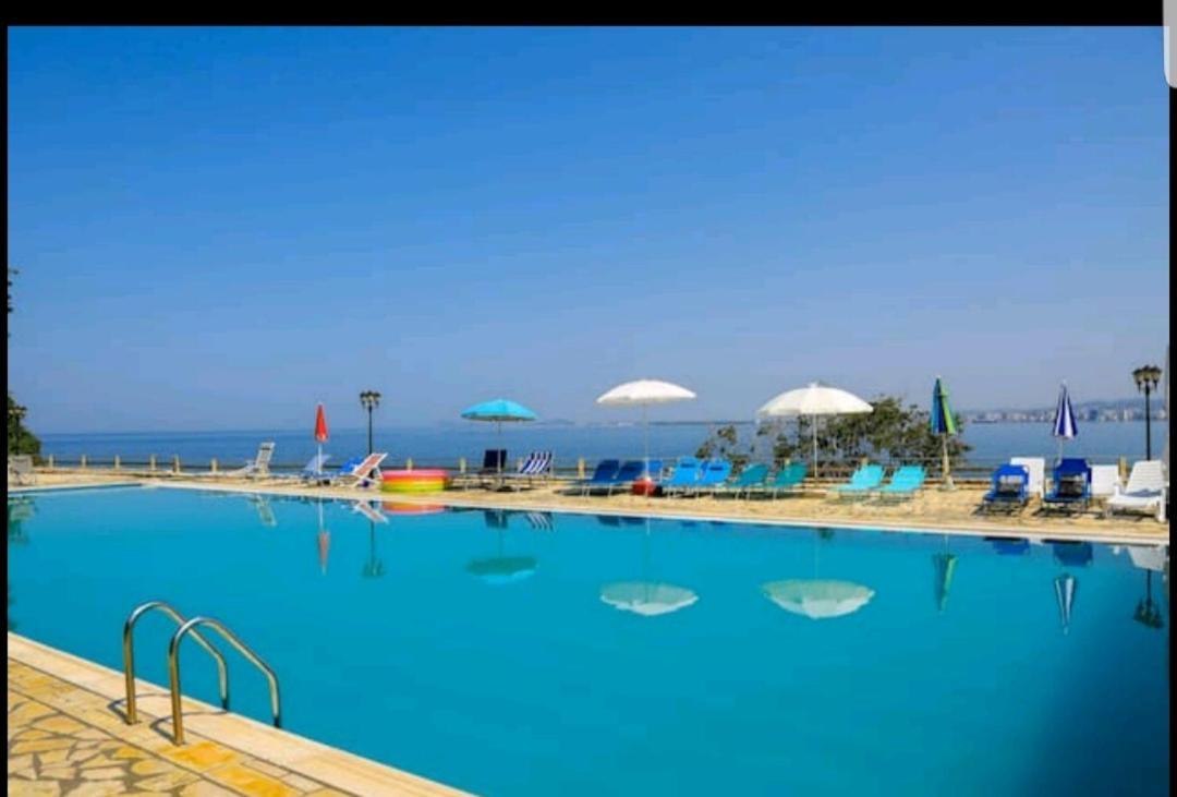 Vila Rina At Aquamarine Residence Vlorë Εξωτερικό φωτογραφία